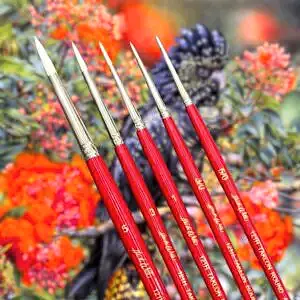121R Art Basics Heidi Willis Taklon Round Brush